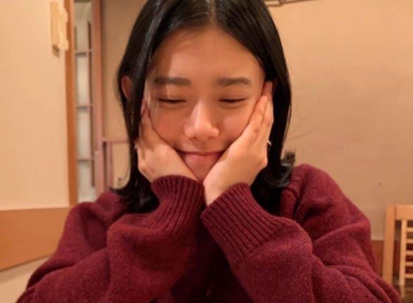 杉咲花の両親は誰？父は木暮武彦・母はチエカジウラの音楽一家だった