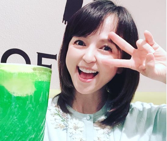 いとうまい子の旦那の職業は？5歳年下サラリーマンの年収や人物像を解説