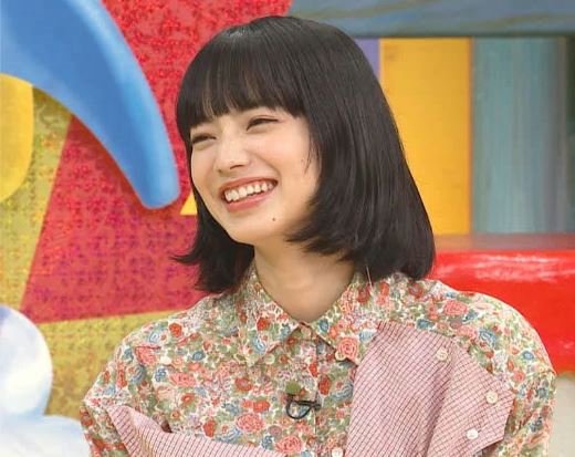 小松菜奈の実家は金持ち？家族構成や父母の職業・生い立ちを徹底解説