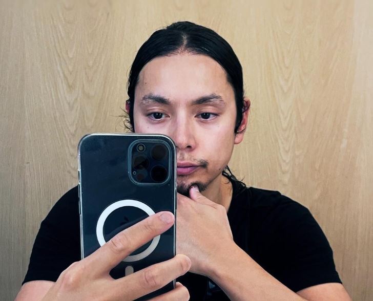 水嶋ヒロの現在の年収は1億円？収入源や現在の仕事・家族生活を徹底解説