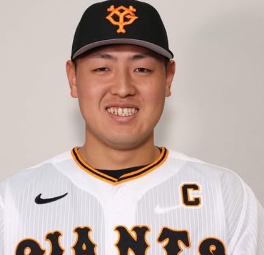 岡本和真の家族構成まとめ！嫁・子供・兄弟・両親まで徹底解説