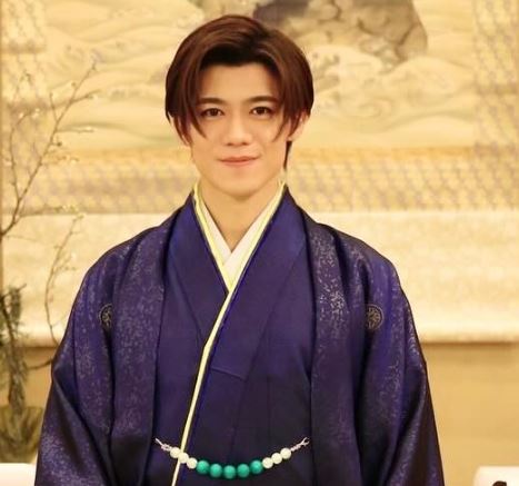 新浜レオンの彼女は誰？最新情報と結婚の真相を徹底解説！