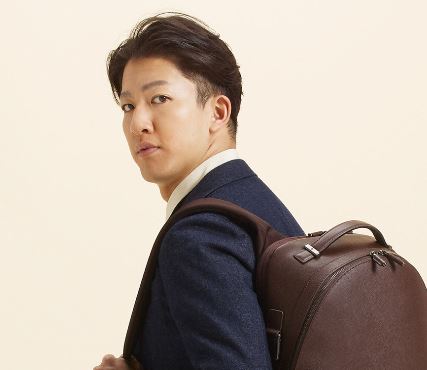 尾上右近の母親は誰？岡村矢尋の経歴と家系図の真相