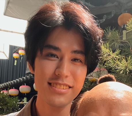 寛一郎に兄弟はいる？家族構成や父親・母親の真相を徹底解説