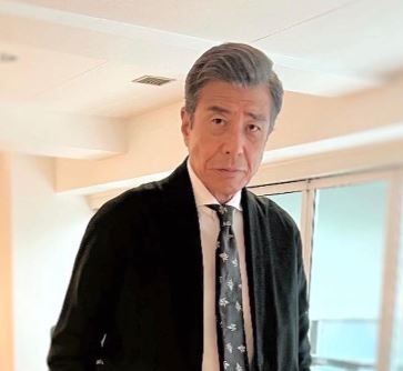 舘ひろしに息子はいる？大学の噂の真相と家族構成を徹底解説