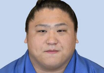 若隆景の嫁は元介護士！顔画像や馴れ初め・子供4人と再婚説を解説