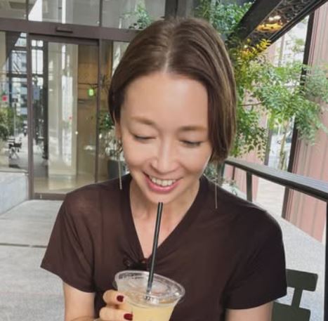 辺見えみりの元旦那は誰？二人の夫との離婚理由や子供も解説